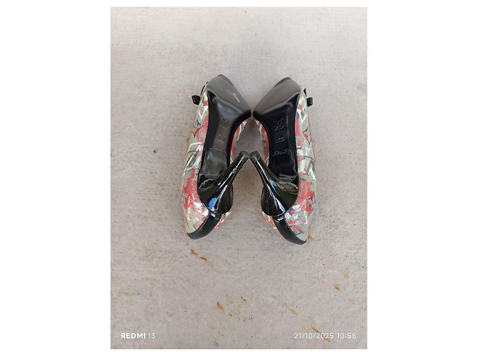 Louis Vuitton Monogram Lackleder Pumps Mehrfarben - Ansicht 13