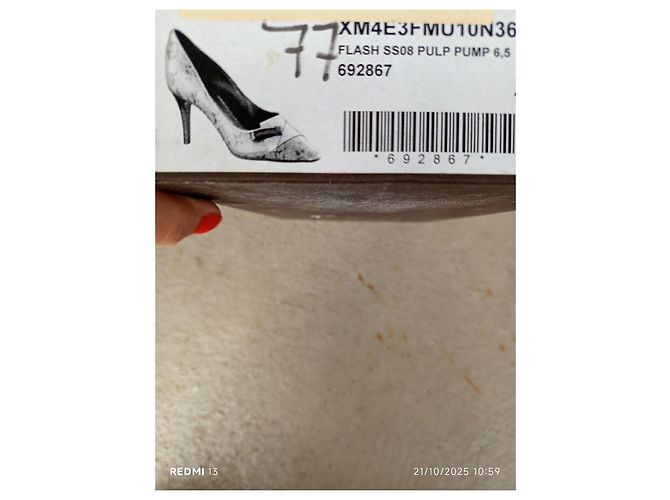 Louis Vuitton Monogram Lackleder Pumps Mehrfarben - Ansicht 16