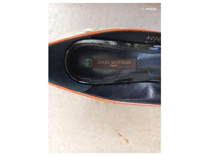Louis Vuitton Monogram Lackleder Pumps Mehrfarben - Ansicht 4