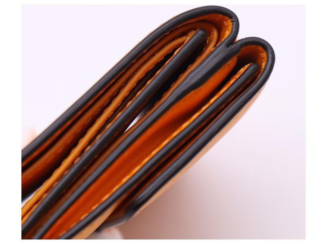 Cartera Micro Tri-fold Fendi en piel de becerro naranja - vista 9
