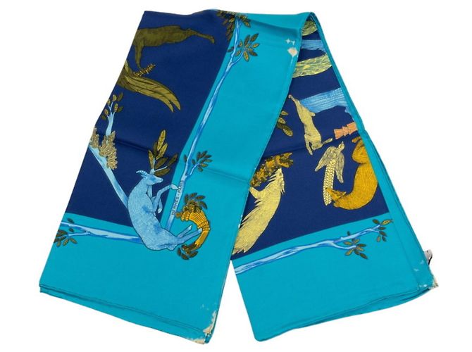 Hermès Hermes Carre 90 ANIMAL ALPHABET Forest Animal Seidentuch Blau - Ansicht 2