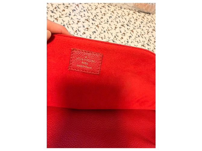 Louis Vuitton Alma BB Monogram Bolso de Hombro Castaño - vista 7