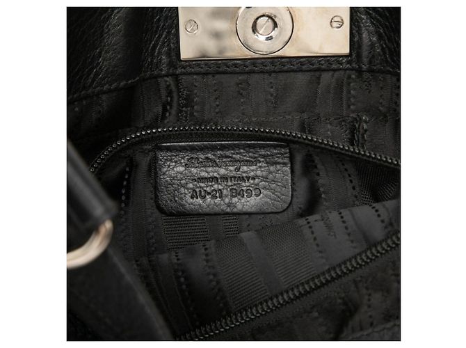 Borsa a tracolla Salvatore Ferragamo Gancini Nero - vista 6