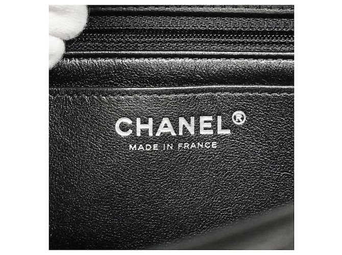 Chanel Mini Matelassé Schultertasche mit Kette Schwarz - Ansicht 5