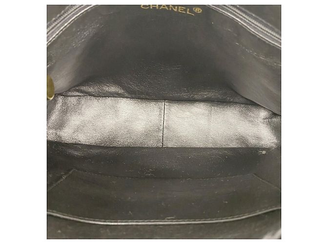 Borsa a tracolla Chanel Matelassé Nero - vista 4
