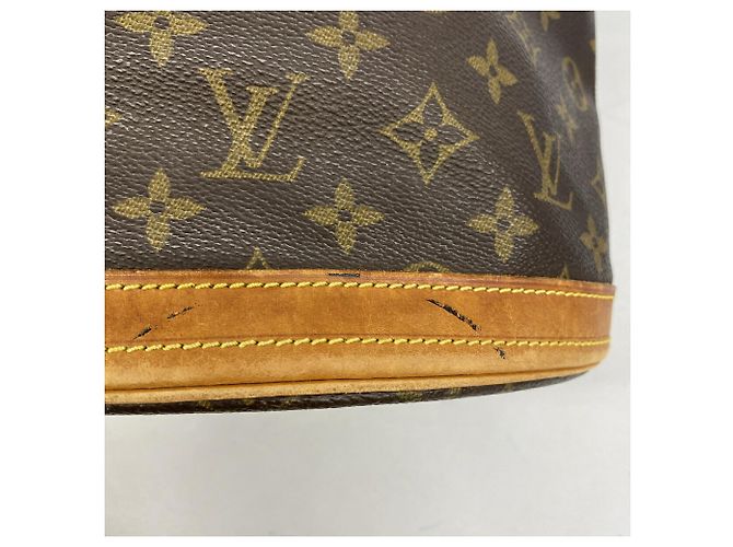 Saco Tote Louis Vuitton Monogram Bucket PM Marrom - vista 8