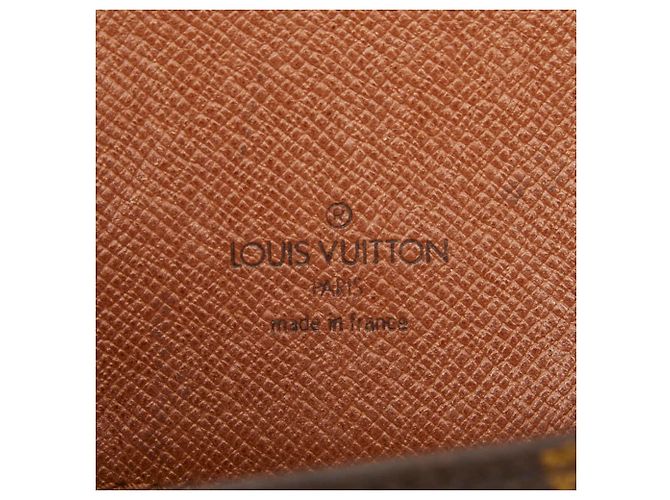 Bolso bandolera Louis Vuitton Monogram Saint Cloud MM Castaño - vista 15