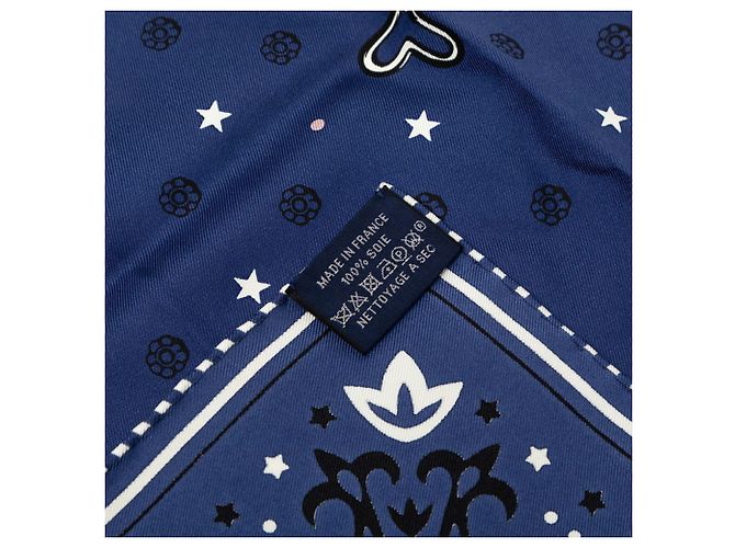 Silk In Hermès Foulard Bandana Hermes Carre 55 Brides et Déstaing Blu navy - vista 8