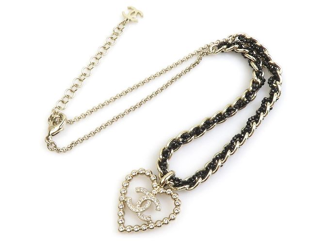 Colar Chanel Preto e Dourado - vista 2