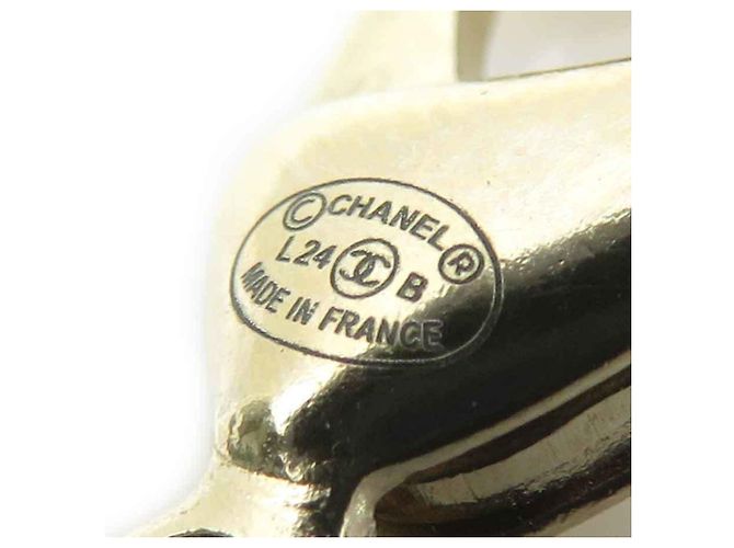 Colar Chanel Camélia Dourado - vista 8