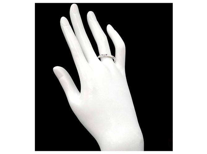 Harry Winston Ehering aus Platin mit Diamant im Princess-Schliff - Ansicht 7
