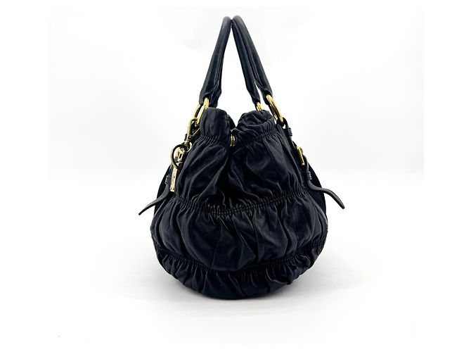 Prada Gaufre Convertible Satchel aus Leder und Tessuto Medium Schwarz - Ansicht 4