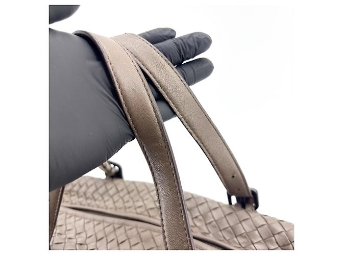 Bottega Veneta Montaigne Handle Intrecciato Nappa Medium Marrone - vista 7