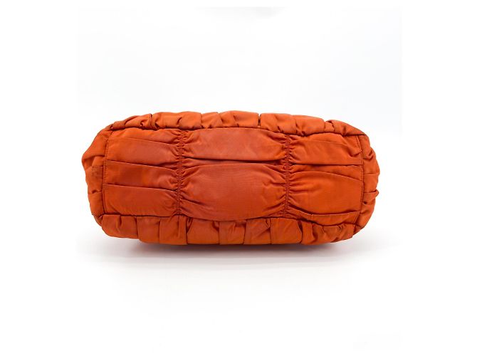 Prada Gaufre Convertible Satchel aus Leder und Tessuto Medium Orange - Ansicht 5