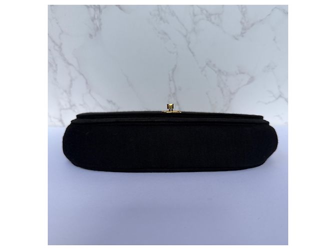 Timeless Chanel vintage half moon flap schwarzer Stoff - Ansicht 5