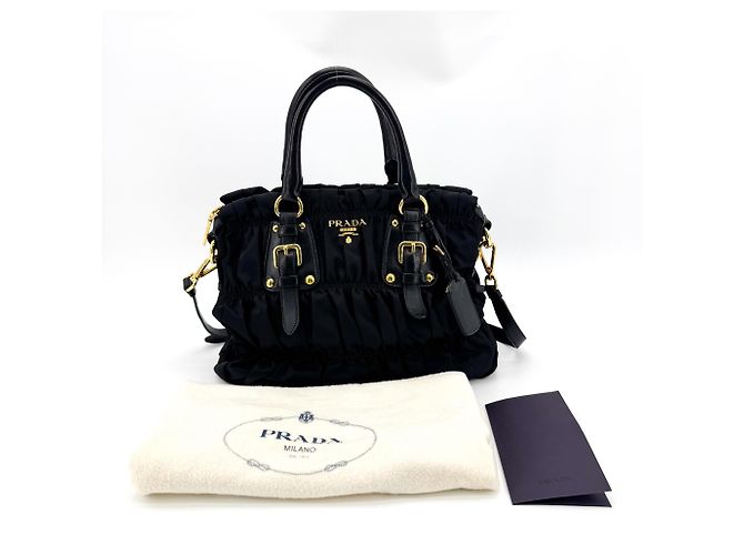 Prada Gaufre Nappa Leather Large Schwarz - Ansicht 2
