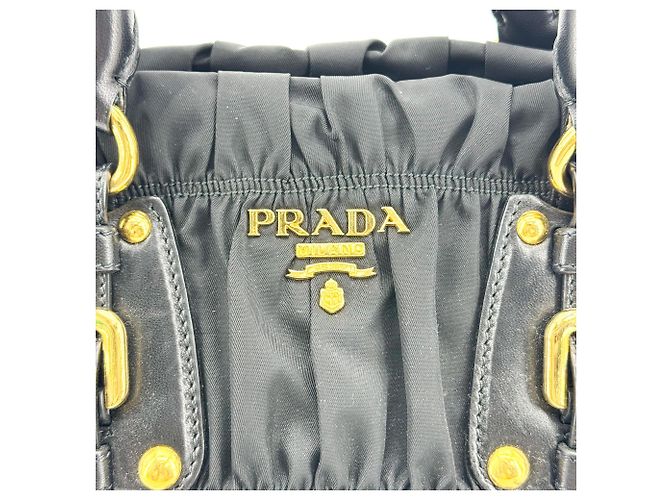 Prada Gaufre Nappa Leather Large Schwarz - Ansicht 6
