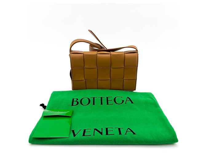 Bottega Veneta Cassette Zip Maxi Intrecciato in tela webbed Marrone - vista 2
