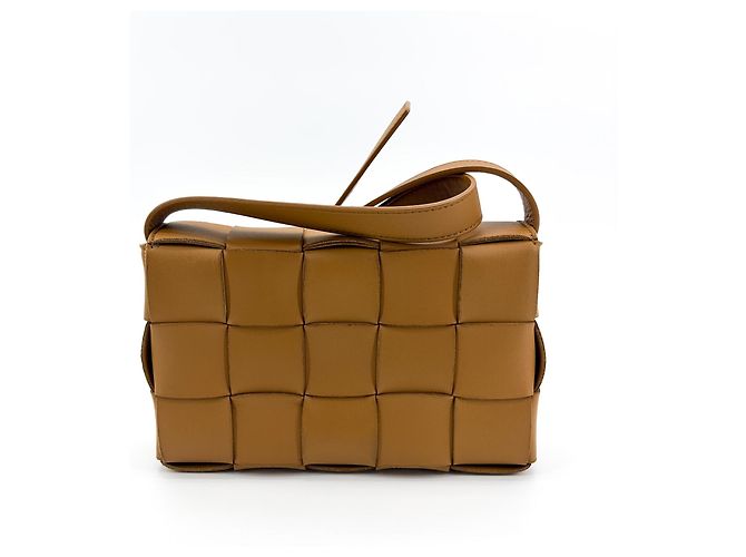 Bottega Veneta Cassette Zip Maxi Intrecciato in tela webbed Marrone - vista 3