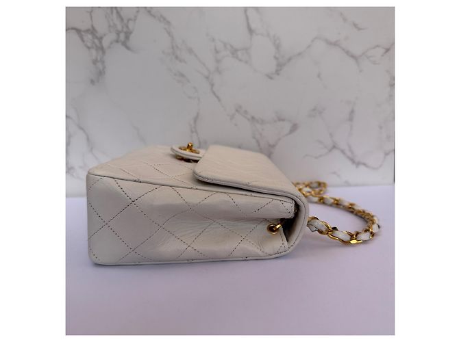 Timeless Borsa Chanel Classic Flap Small in pelle di agnello bianca Bianco - vista 12