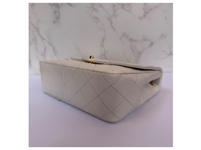 Timeless Borsa Chanel Classic Flap Small in pelle di agnello bianca Bianco - vista 15
