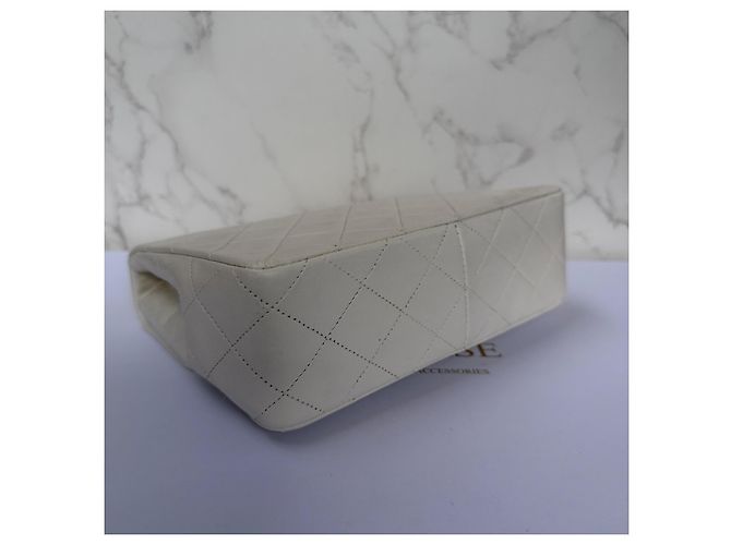 Timeless Borsa Chanel Classic Flap Small in pelle di agnello bianca Bianco - vista 17