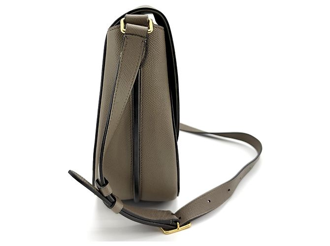 Céline Celine Trotteur Grainy Leather Medium Bege - vista 4