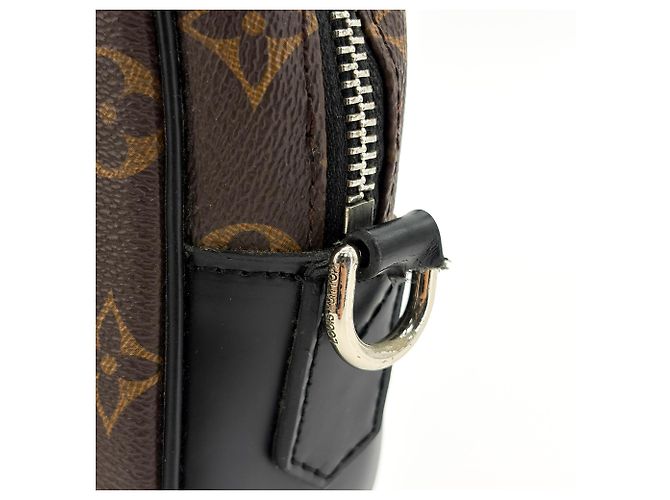 Louis Vuitton Trousse Blush Monogram Canvas GM Marron - vue 6