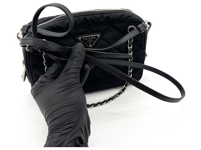 Prada Convertible Quilted Tessuto Medium Nero - vista 7