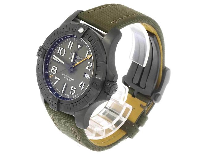 Breitling Avenger GMT 45 Night Mission Limited Edition - vista 3