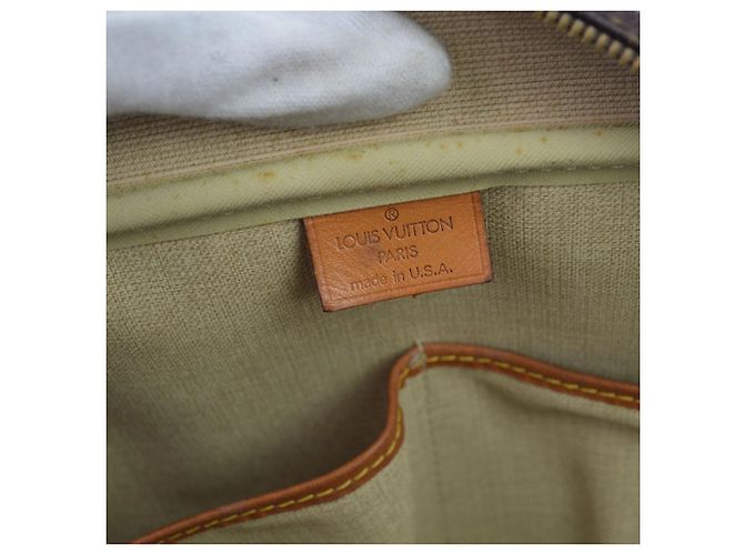 Louis Vuitton Deauville Monogram Canvas MM Marrone - vista 4