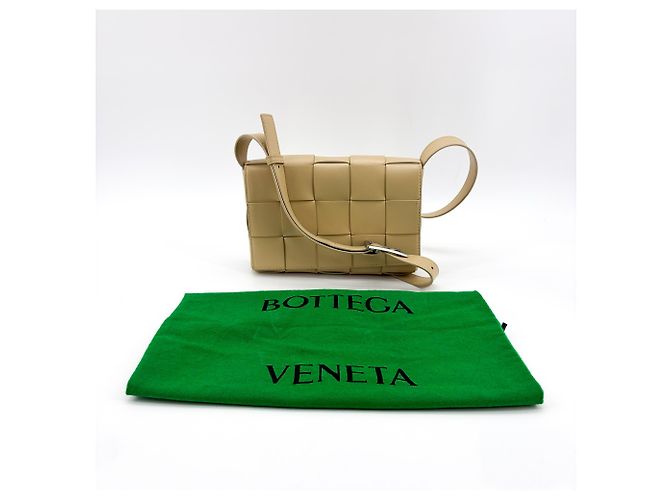 Bottega Veneta Cassette Zip Maxi Intrecciato in tela webbed Beige - vista 2
