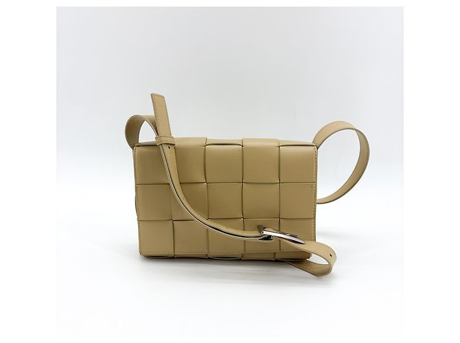 Bottega Veneta Cassette Zip Maxi Intrecciato in tela webbed Beige - vista 3