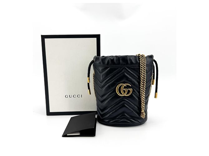 Gucci GG Marmont Bucket Matelasse Leather Mini Nero - vista 2