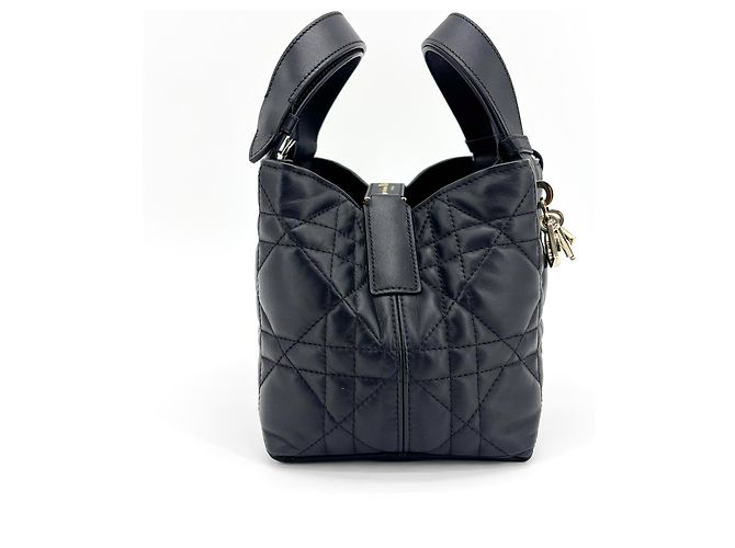 Christian Dior Toujours Macrocannage Quilt Calfskin Medium Nero - vista 3