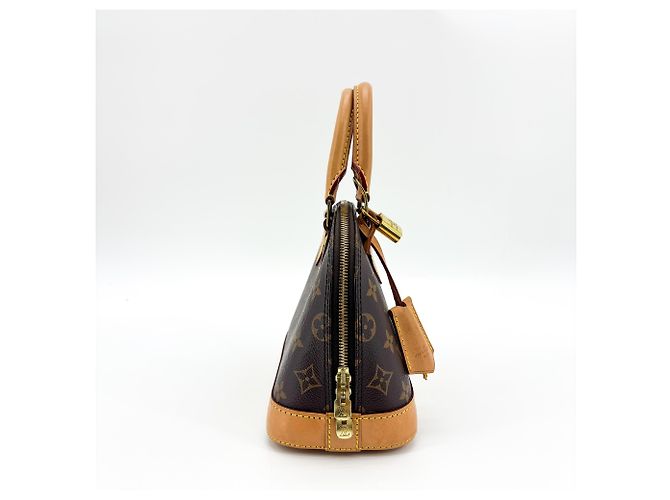 Louis Vuitton Alma Monogram Canvas BB Marrom - vista 3