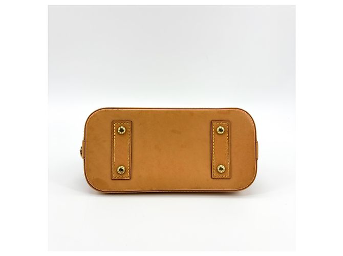Louis Vuitton Alma Monogram Canvas BB Marrom - vista 6