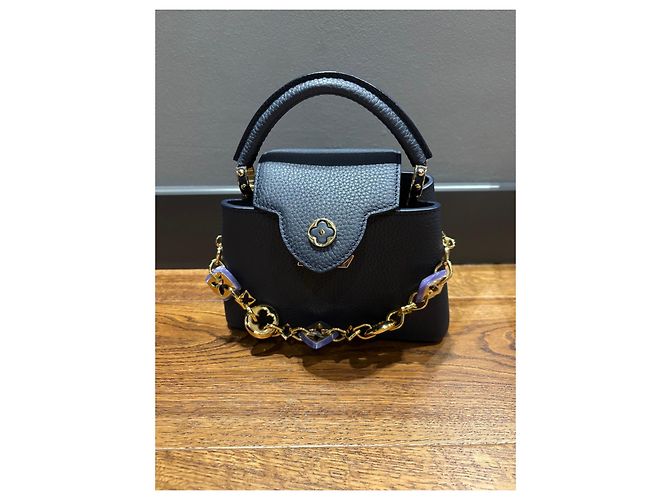 Louis Vuitton Capucines Handtasche in Dunkelblau - Ansicht 11