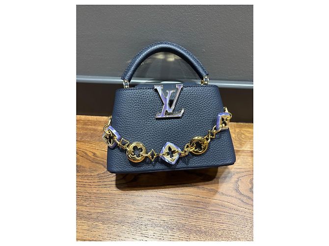 Louis Vuitton Capucines Handtasche in Dunkelblau - Ansicht 6
