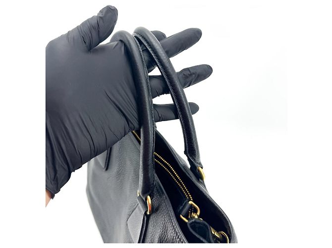 Sac à main Prada Convertible Top Handle Satchel Vitello Daino Medium Noir - vue 7