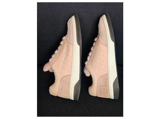Chanel Sneaker aus rosa Wildleder und Stoff Pink - Ansicht 13