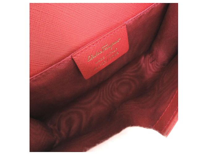 Borsa a tracolla Salvatore Ferragamo Vara in pelle rossa con catena Rosso - vista 5