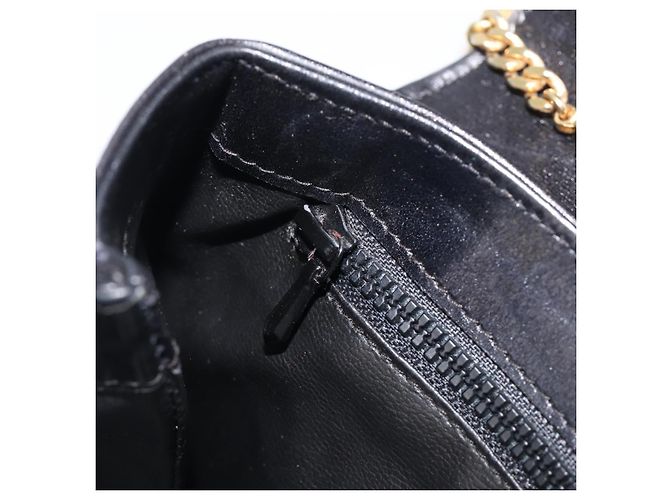Céline Bolsa de Ombro com Corrente CELINE em Couro Preto e Dourado Auth ep16204 - vista 27
