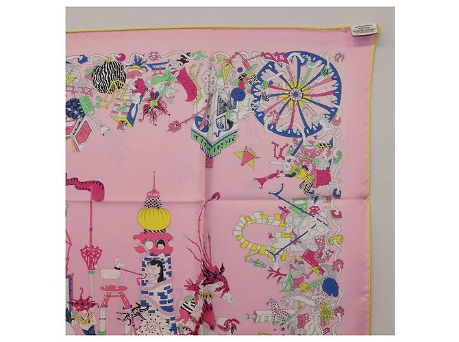 Hermès HERMES Carre 90 Seidentuch Rosa Gelb "La Folle Parade" Auth ki6876M Pink - Ansicht 19