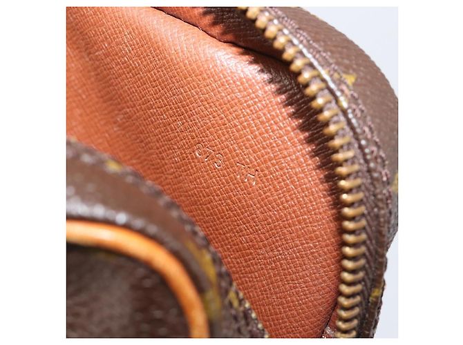 LOUIS VUITTON Monogram Marly Dragonne GM Clutch Bag M51825 LV Auth ep15922 Monogramma - vista 12