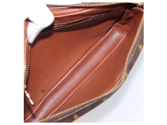 LOUIS VUITTON Monogram Marly Dragonne GM Clutch Bag M51825 LV Auth ep15922 Monogramma - vista 9