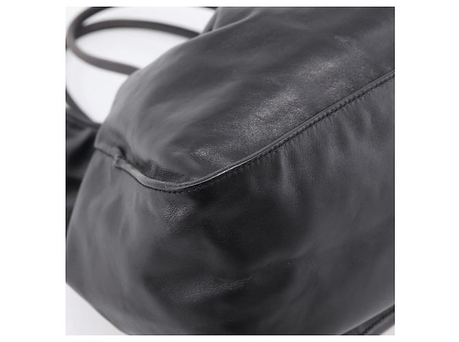 Bolso Tote PRADA de cuero negro plata Auth 205973M - vista 15
