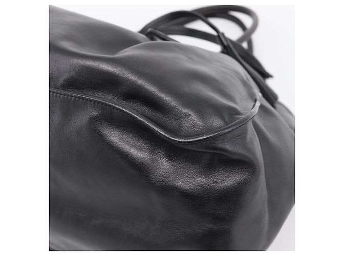 Bolso Tote PRADA de cuero negro plata Auth 205973M - vista 8