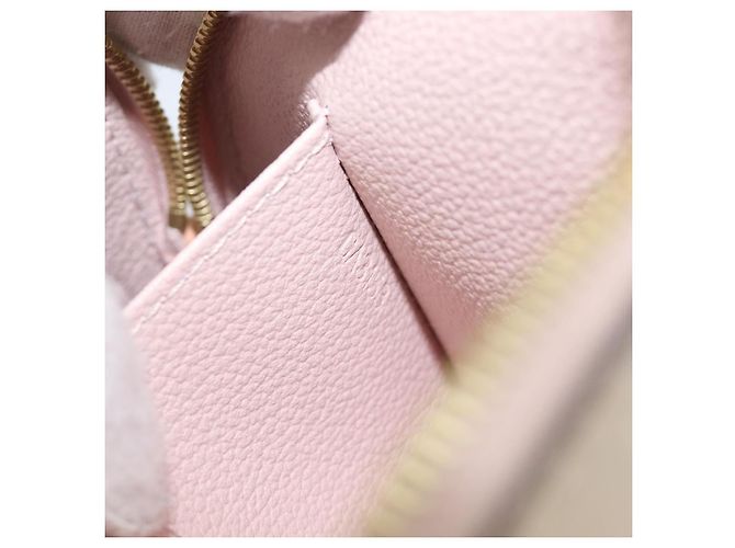 LOUIS VUITTON Monogram Vernis Cosmetic Pouch Pink LV Auth ki6883V Rosa - vista 11