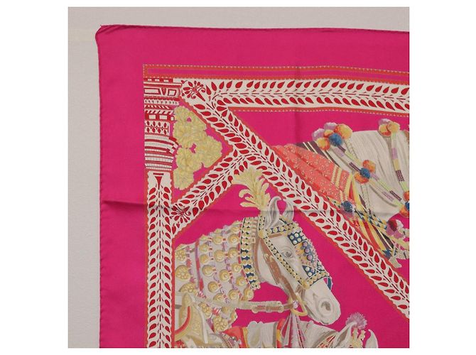 Hermès HERMES Foulard Carré 90 Seta Rosa "LA DANSE DU CHEVAL MARAWARI" Auth ki6868M Giallo - vista 14